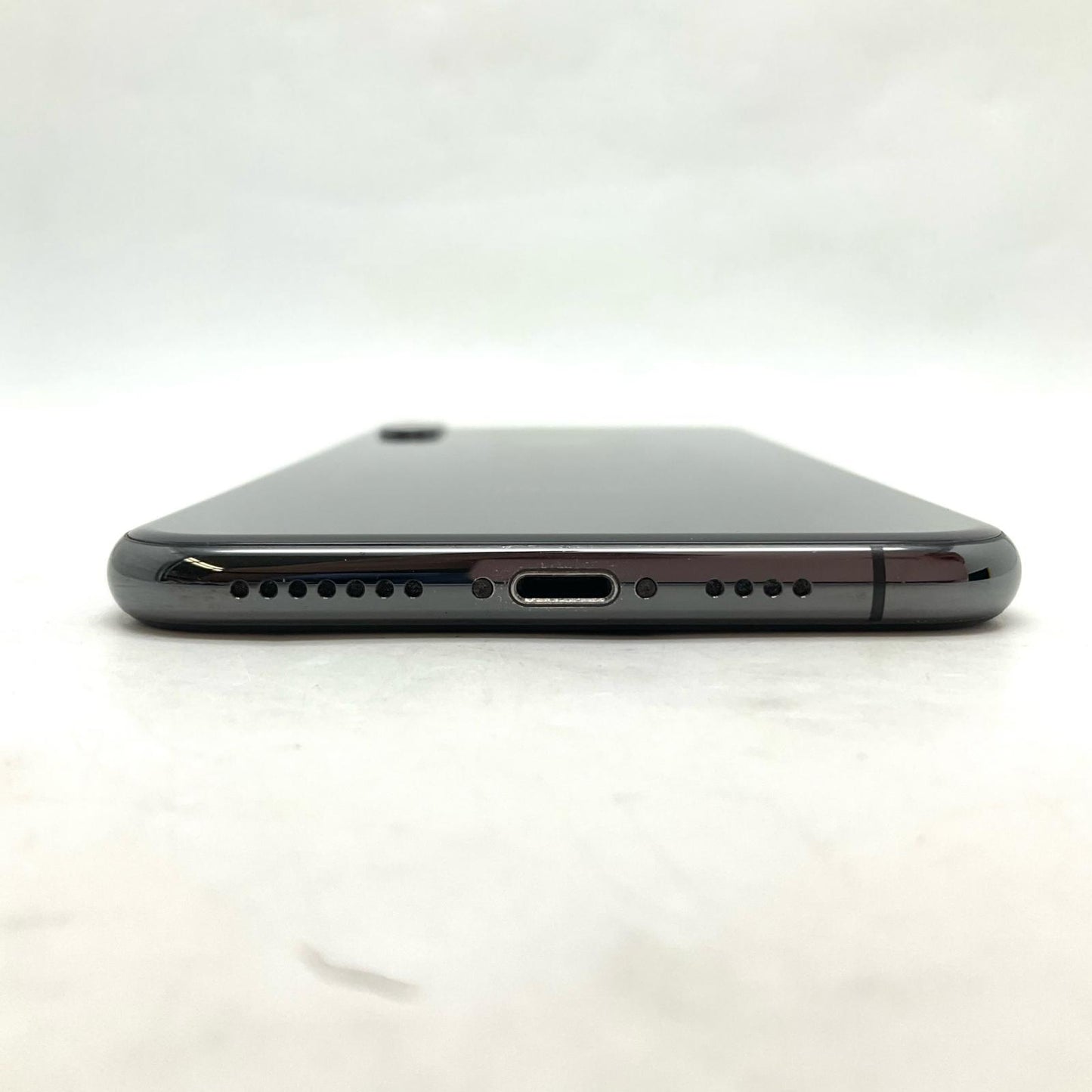【全額返金保証】【最速発送】Apple iPhone iPhone XS Max 64GB スペースグレイ au 白ロム 動作確認済 85%