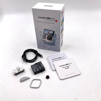 【全額返金保証】【最速発送】Insta360 Ace Pro 2 [アークティックホワイト] 美品 動作確認済