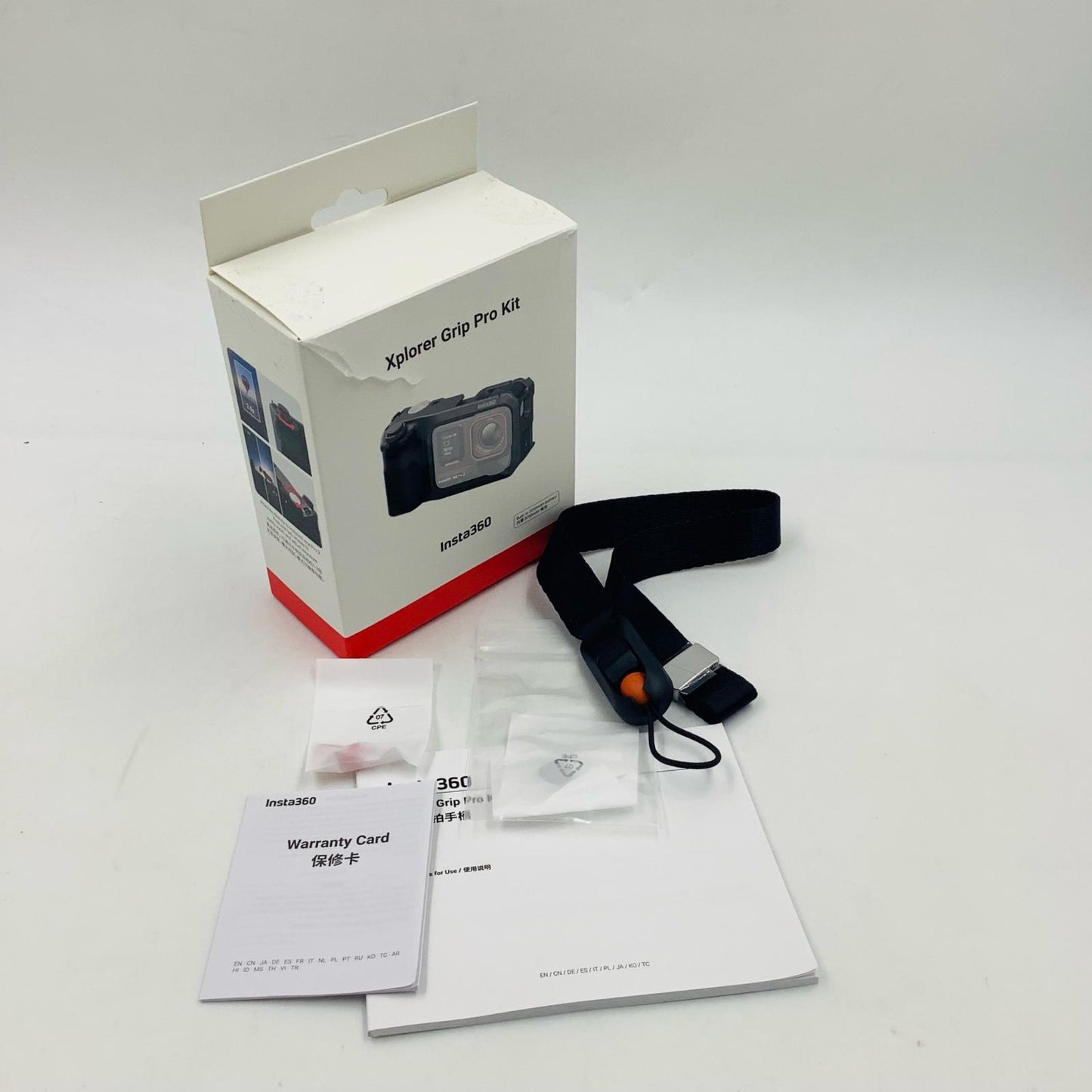 【全額返金保証】【最速発送】Insta360 Xplorer Grip Pro Kit 美品 動作確認済