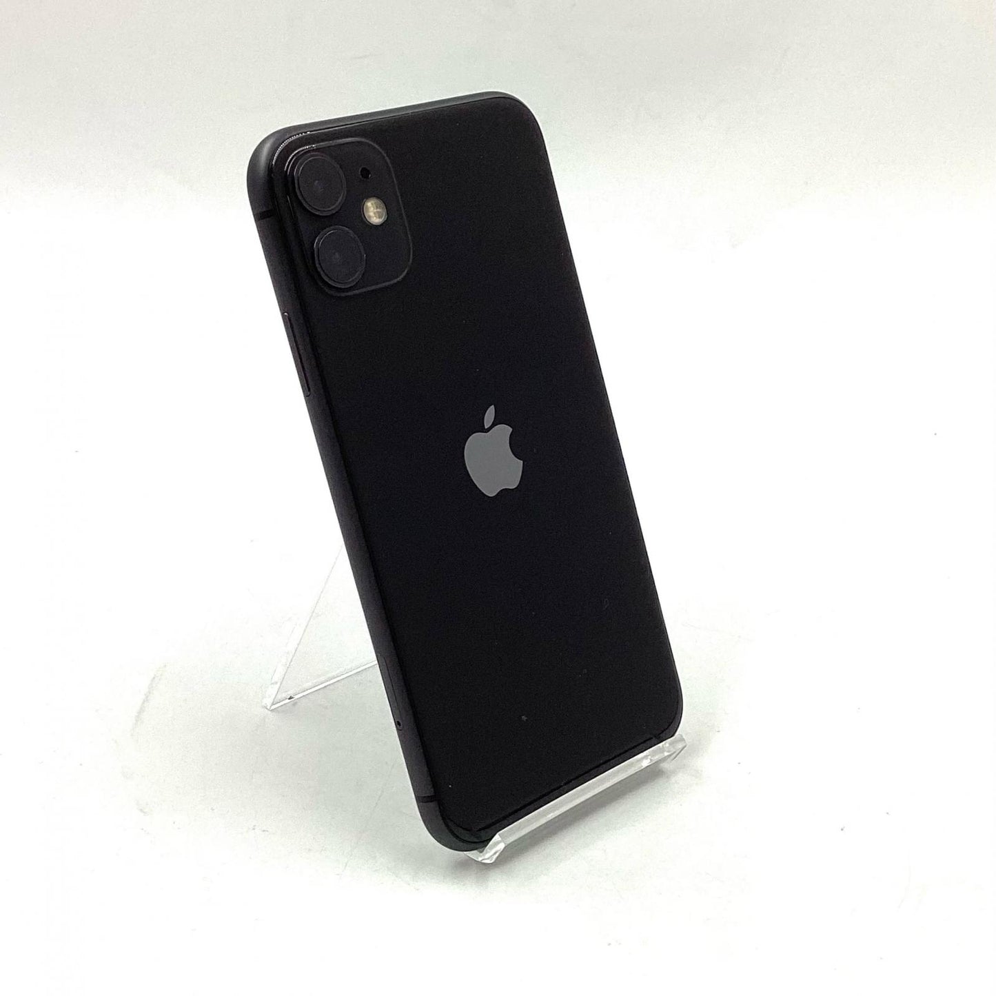 【全額返金保証】【最速発送】Apple iPhone iPhone 11 64GB ブラック Softbank 白ロム 動作確認済 72%
