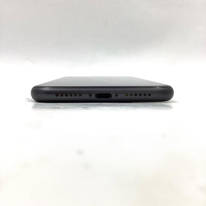 【全額返金保証】【最速発送】Apple iPhone iPhone 11 64GB ブラック Softbank 白ロム 動作確認済 72%