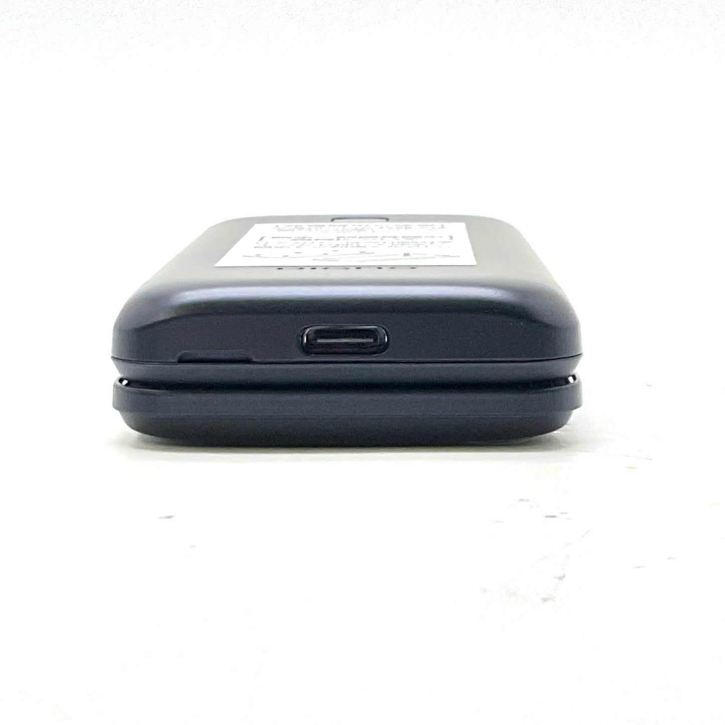 【全額返金保証】【最速発送】 DIGNO ケータイ 8GB ブラック系 docomo KY-42C 白ロム 新品未開封 即納OK
