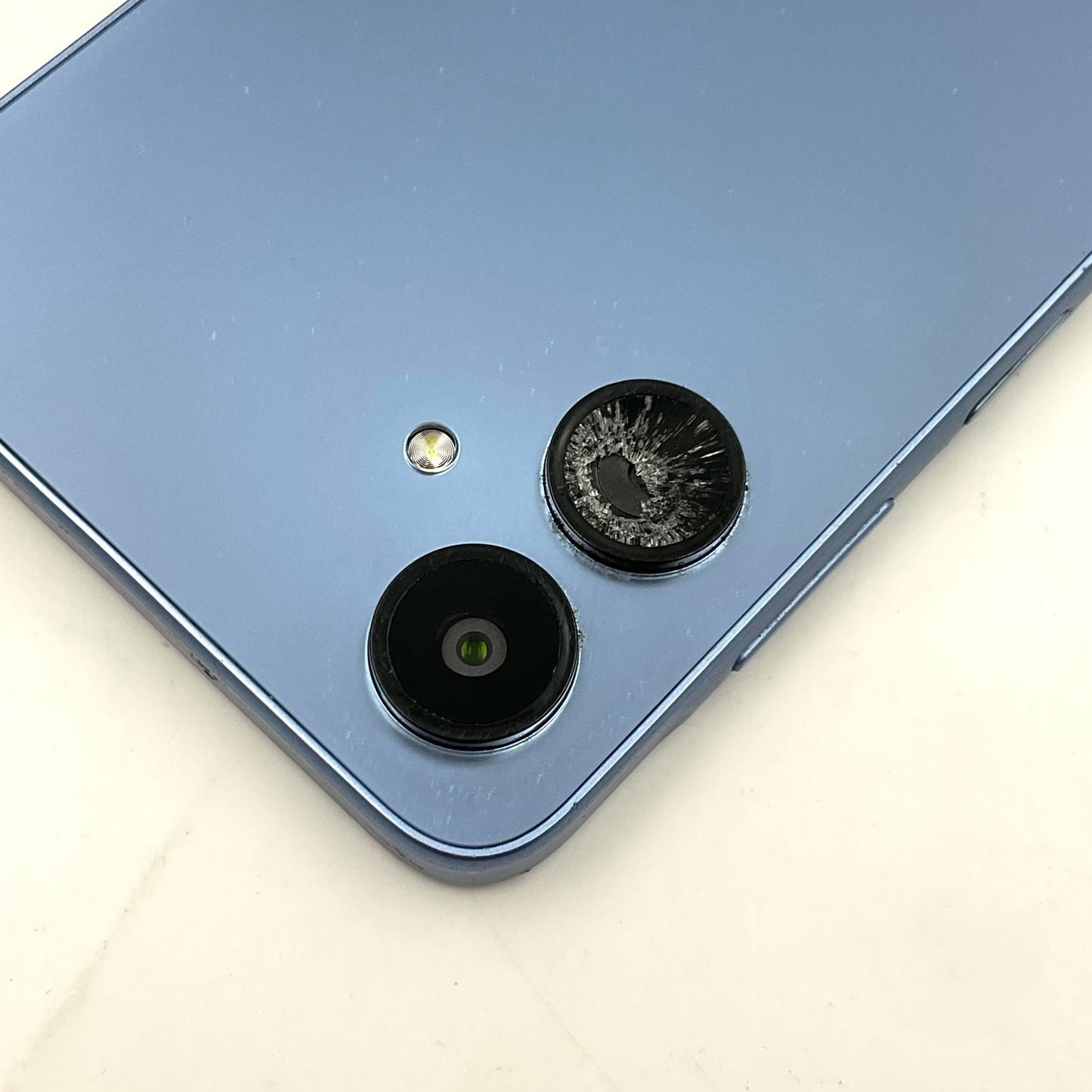 【最速発送】 Galaxy A25 5G 64GB ブルー系 au SIMフリー SCG33 白ロム【難有】