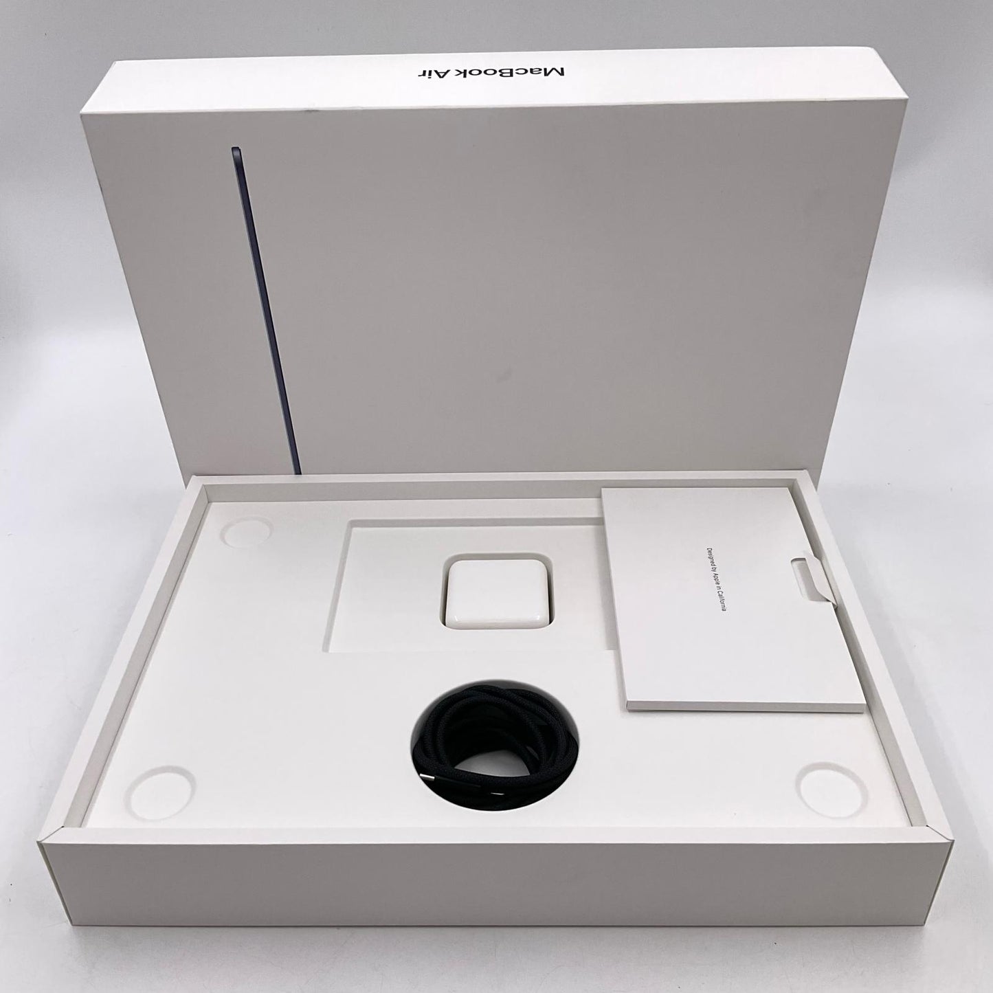 【全額返金保証】【最速発送】Apple MacBook Air 13インチ 2024 Apple M3 16GB 512GB ミッドナイト 90% 動作確認済