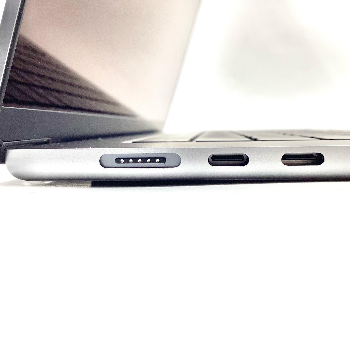 【全額返金保証】【最速発送】Apple MacBook Air 15インチ 2024 Apple M3 16GB 512GB スペースグレイ 100% 超美品 動作確認済