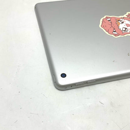 【全額返金保証】【最速発送】Apple iPad iPad 10.2インチ 第9世代 64GB シルバー Wi-Fi 動作確認済