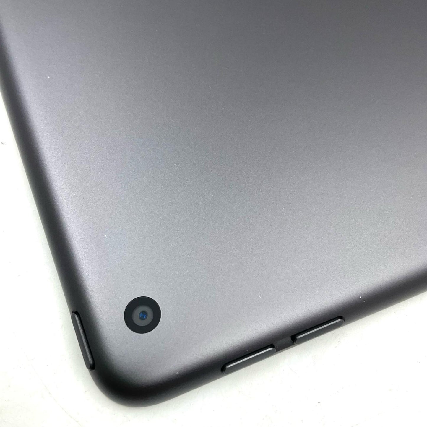 【全額返金保証】【最速発送】Apple iPad iPad 10.2インチ 第8世代 128GB スペースグレイ Wi-Fi 動作確認済