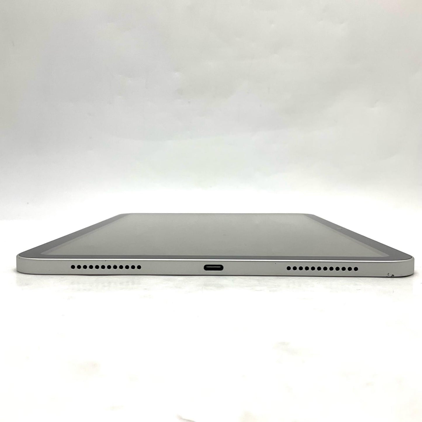 【全額返金保証】【最速発送】Apple iPad iPad 10.9インチ 第10世代 64GB シルバー Wi-Fi 美品 動作確認済