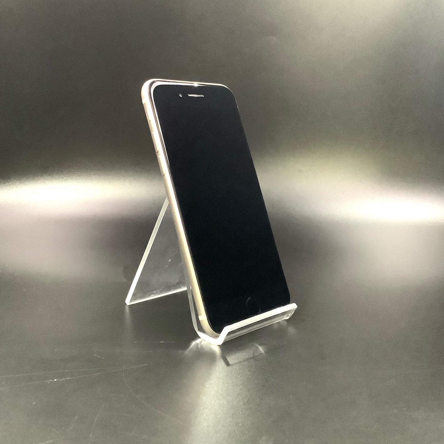 【最速発送】Apple iPhone iPhone SE（第3世代） 64GB スターライト au 白ロム【難有】 92%
