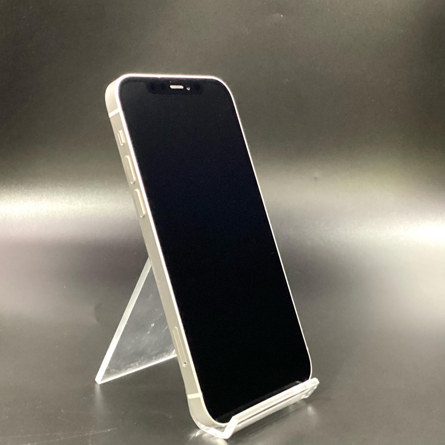 【全額返金保証】【最速発送】Apple iPhone iPhone 12 64GB ホワイト docomo 白ロム 動作確認済 79%