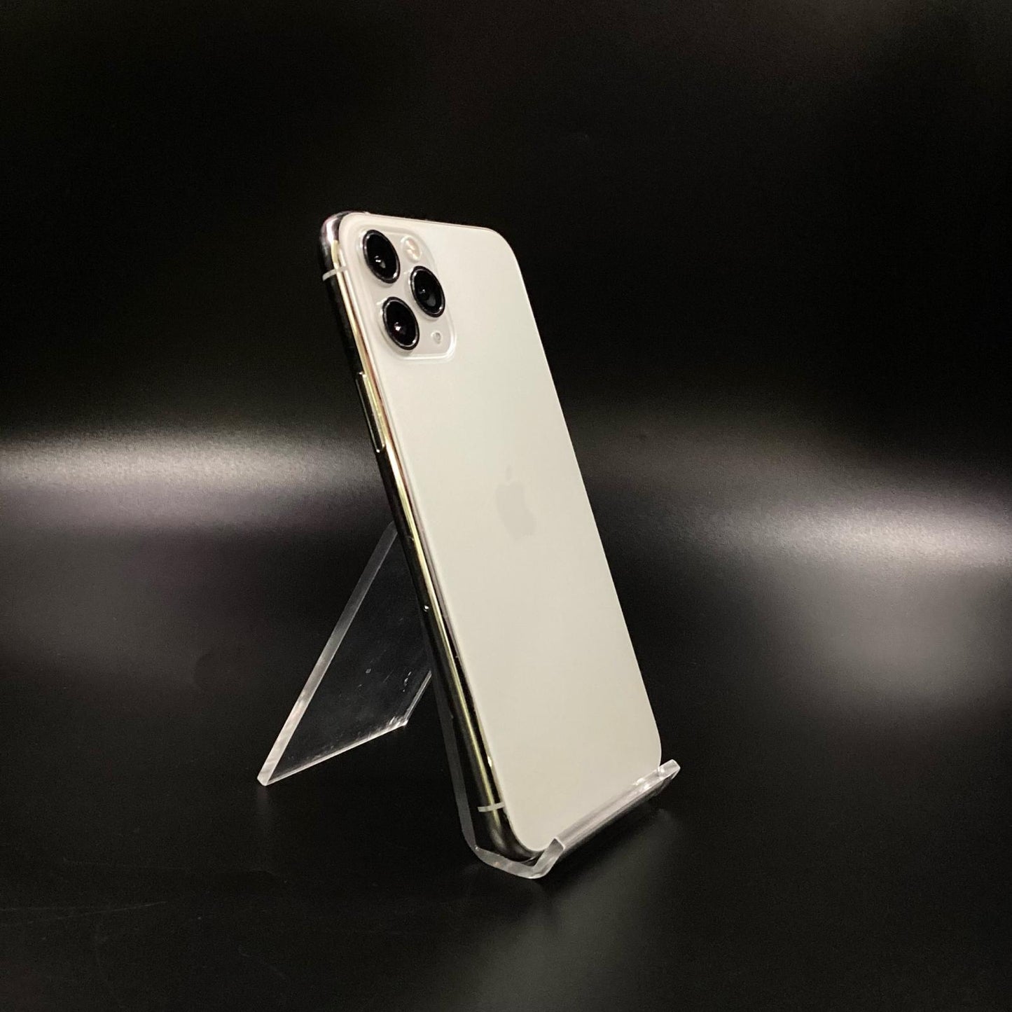 【全額返金保証】【最速発送】Apple iPhone iPhone Pro 11 Pro 512GB シルバー docomo SIMフリー 白ロム 動作確認済 75%