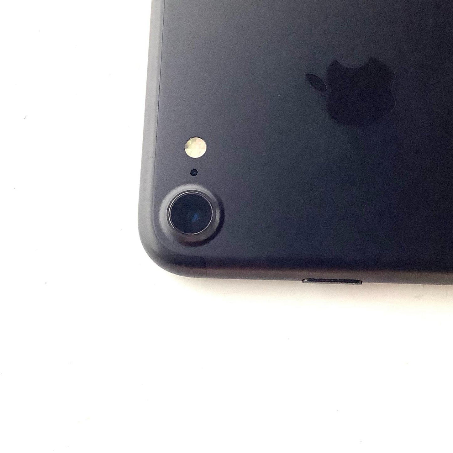 【全額返金保証】【最速発送】Apple iPhone iPhone 7 32GB ブラック Softbank 白ロム 動作確認済 78%