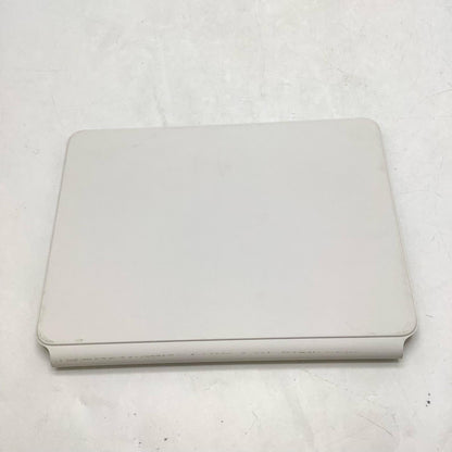 【全額返金保証】【最速発送】Apple Magic Keyboard 11インチiPad Pro用 ホワイト A2261 動作確認済