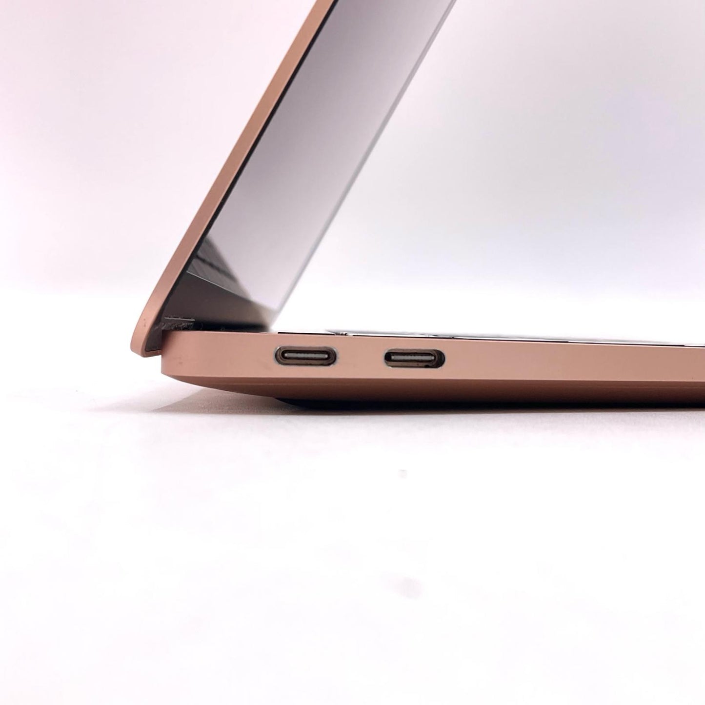 【全額返金保証】【最速発送】Apple MacBook Air 13.3インチ 2020 1.1GHz クアッドコア Intel Core i5 8GB 512GB ゴールド 85% 動作確認済