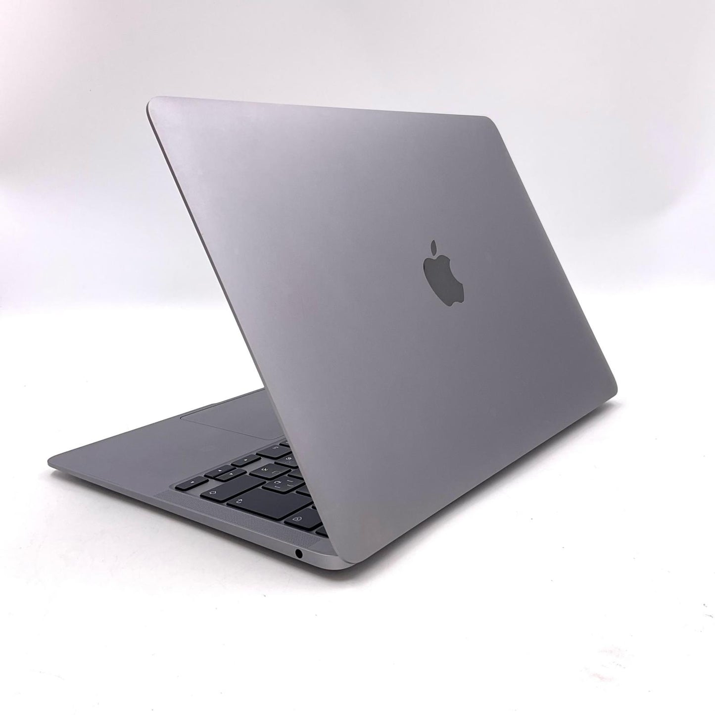 【全額返金保証】【最速発送】Apple MacBook Air 13インチ 2022 1.1 GHz デュアルコア Intel core i3 8GB 256GB スペースグレイ 動作確認済