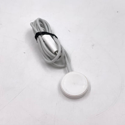 【全額返金保証】【最速発送】Apple Watch SE 第2世代 アルミニウム 44mm 白ロム 84% 動作確認済