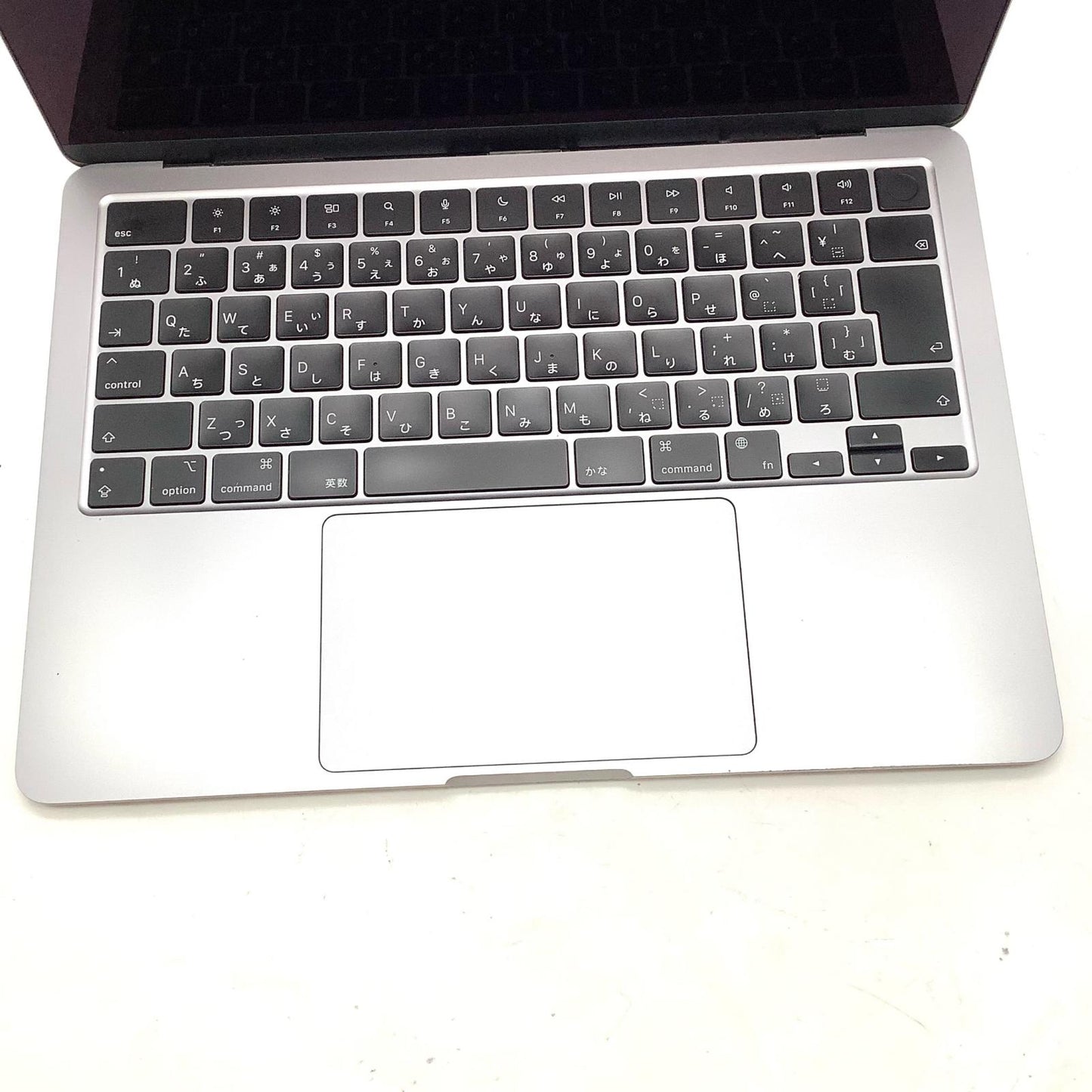 【最速発送】Apple MacBook Air 13インチ 2022 Apple M2 16GB 512GB スペースグレイ 77%【難有】