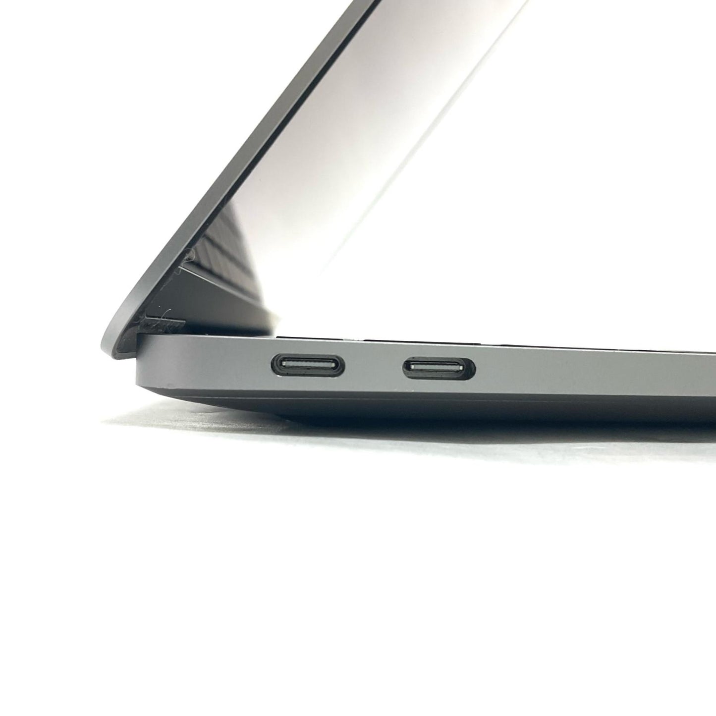 【最速発送】Apple MacBook Air 13.3インチ 2020 Apple M1 16GB 256GB スペースグレイ【難有】