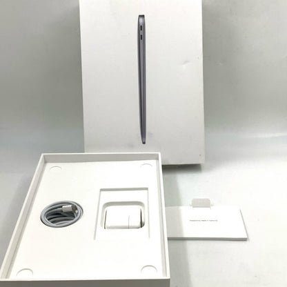【全額返金保証】【最速発送】Apple MacBook Air 13.3インチ 2020 Apple M1 8GB 256GB スペースグレイ 95% 美品 動作確認済