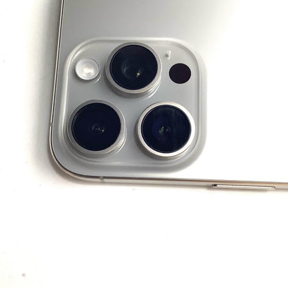 【全額返金保証】【最速発送】Apple iPhone iPhone 15 Pro Max 256GB ナチュラルチタニウム SIMフリー 白ロム 美品 動作確認済 82%
