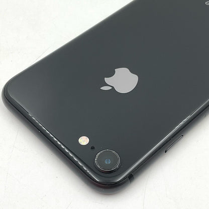 【全額返金保証】【最速発送】Apple iPhone iPhone 8 64GB スペースグレイ docomo 白ロム 動作確認済 77%