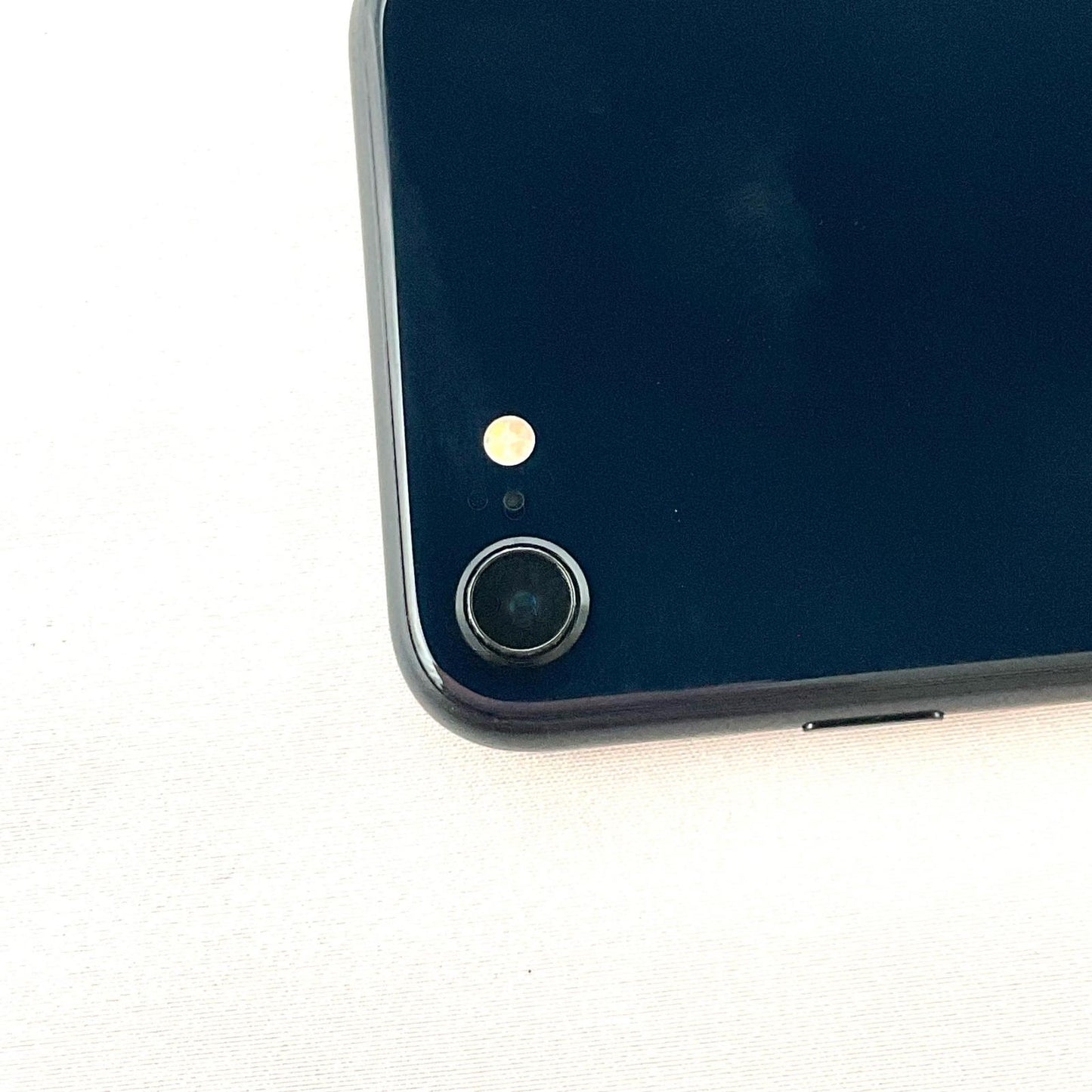 【全額返金保証】【最速発送】Apple iPhone iPhone SE（第3世代） 64GB ミッドナイト SIMフリー 白ロム 超美品 動作確認済 98%