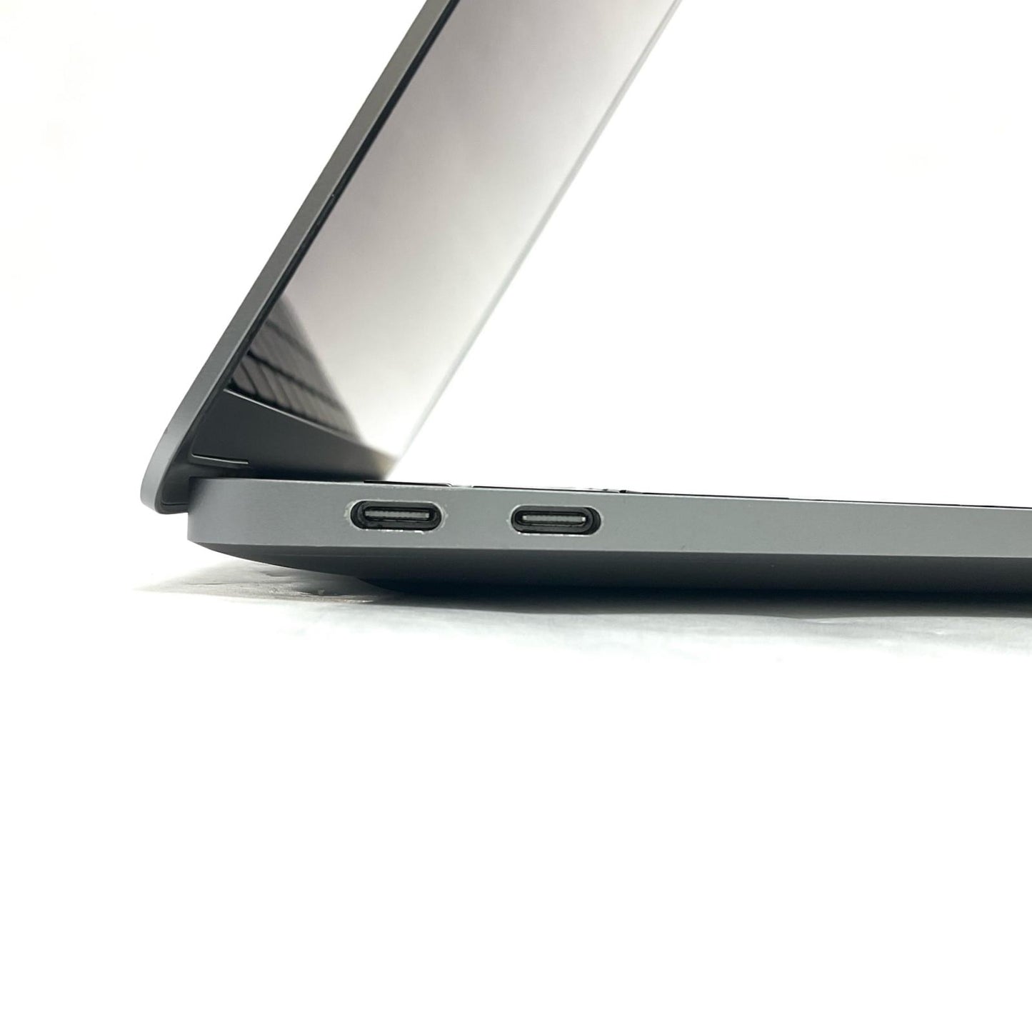 【全額返金保証】【最速発送】Apple MacBook Air 13インチ 2020 Apple M1 8GB 256GB スペースグレイ 87% 美品 動作確認済