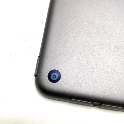 【全額返金保証】【最速発送】Apple iPad Air 10.5インチ 第3世代 256GB スペースグレイ Wi-Fi 動作確認済