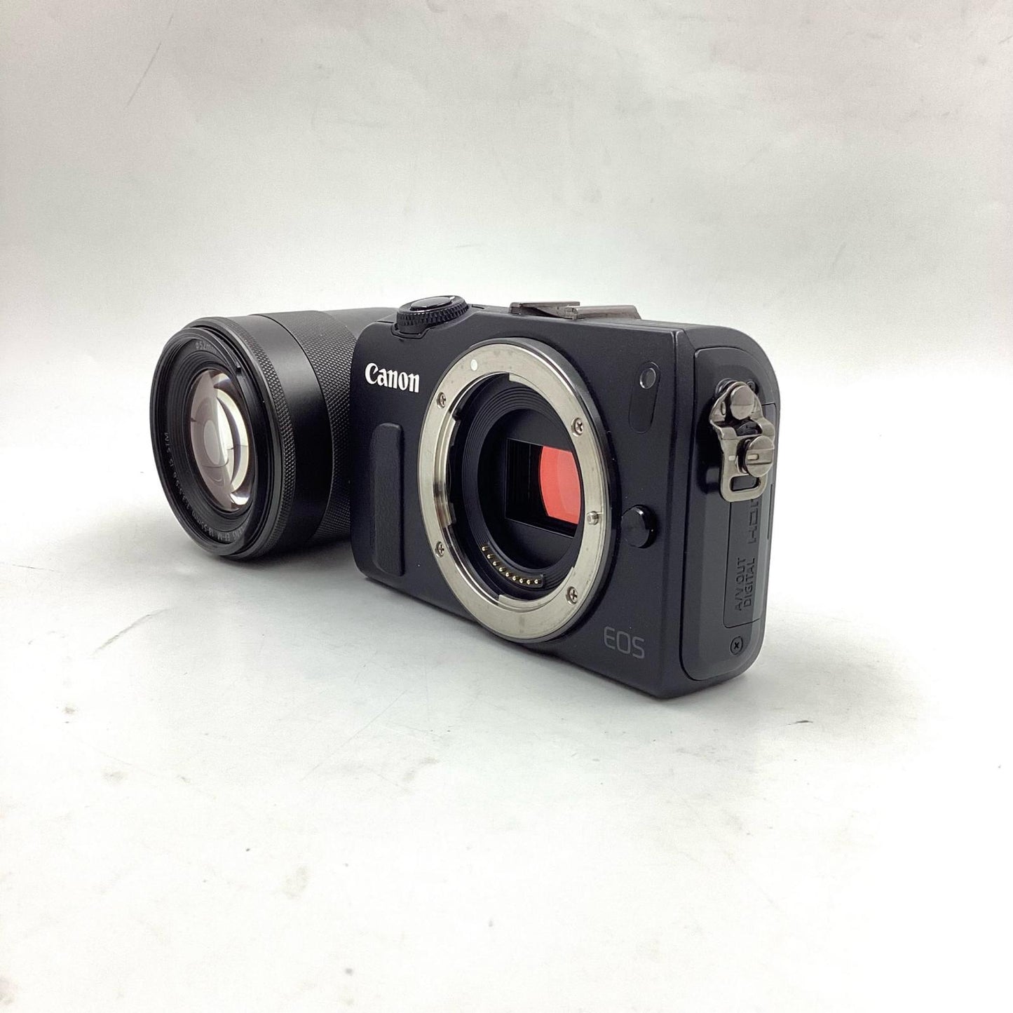 【全額返金保証】【最速発送】Canon デジタル一眼 EOS M EF-M18-55 IS STM レンズキット ブラック 美品 動作確認済