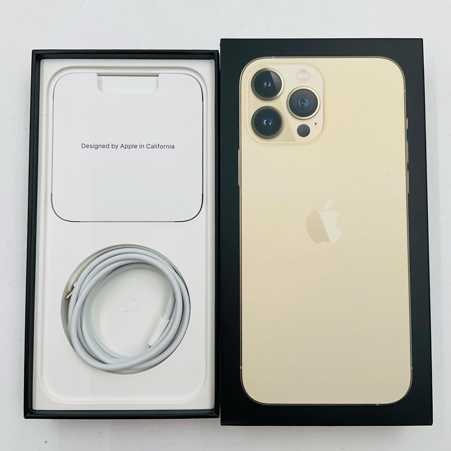 【全額返金保証】【最速発送】Apple iPhone iPhone 13 Pro Max 256GB ゴールド Softbank SIMフリー 白ロム 動作確認済 78%