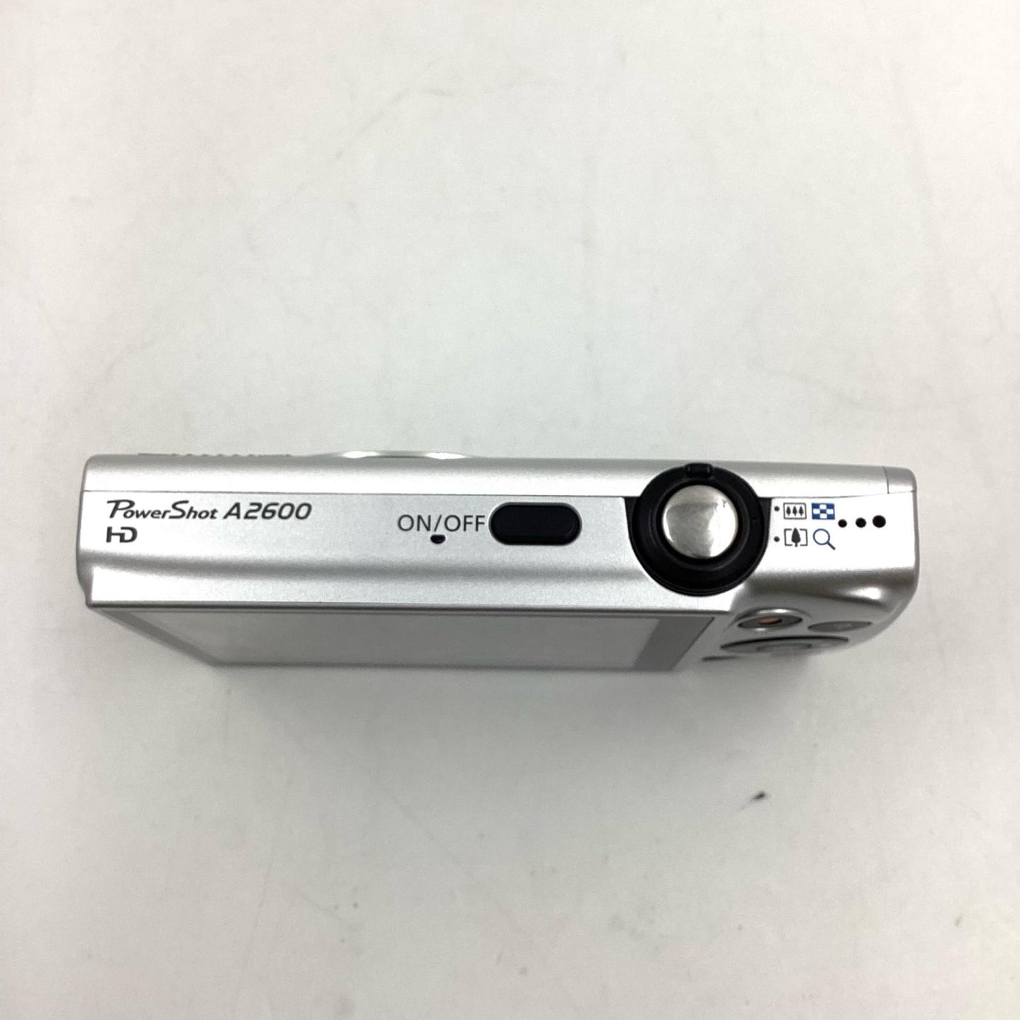 【全額返金保証】【最速発送】Canon デジタル一眼 Powershot A2600HD シルバー 美品 動作確認済