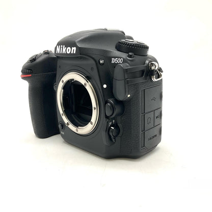 【全額返金保証】【最速発送】Nikon デジタル一眼 D500 ボディ ブラック 美品 動作確認済