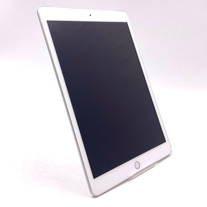 【全額返金保証】【最速発送】Apple iPad iPad 10.2インチ 第7世代 32GB シルバー WiFi+Cellular Softbank 白ロム 動作確認済
