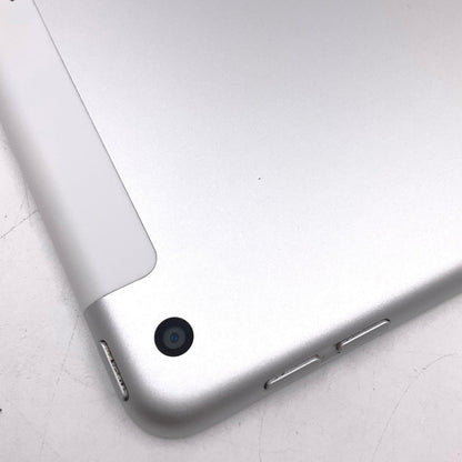 【全額返金保証】【最速発送】Apple iPad iPad 10.2インチ 第7世代 32GB シルバー WiFi+Cellular Softbank 白ロム 動作確認済