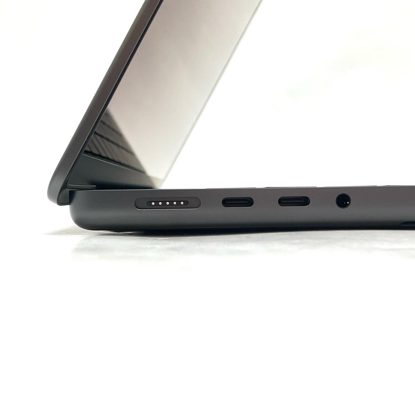 【全額返金保証】【最速発送】Apple MacBook Pro 14インチ 2024 Apple M4 Pro 24GB 1TB スペースブラック 100% 美品 動作確認済