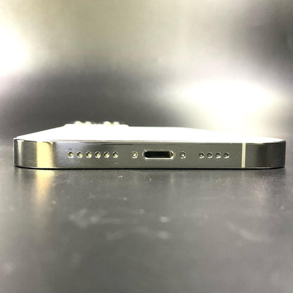 【全額返金保証】【最速発送】Apple iPhone iPhone 13 Pro Max 256GB シルバー au SIMフリー 白ロム 美品 動作確認済 86%