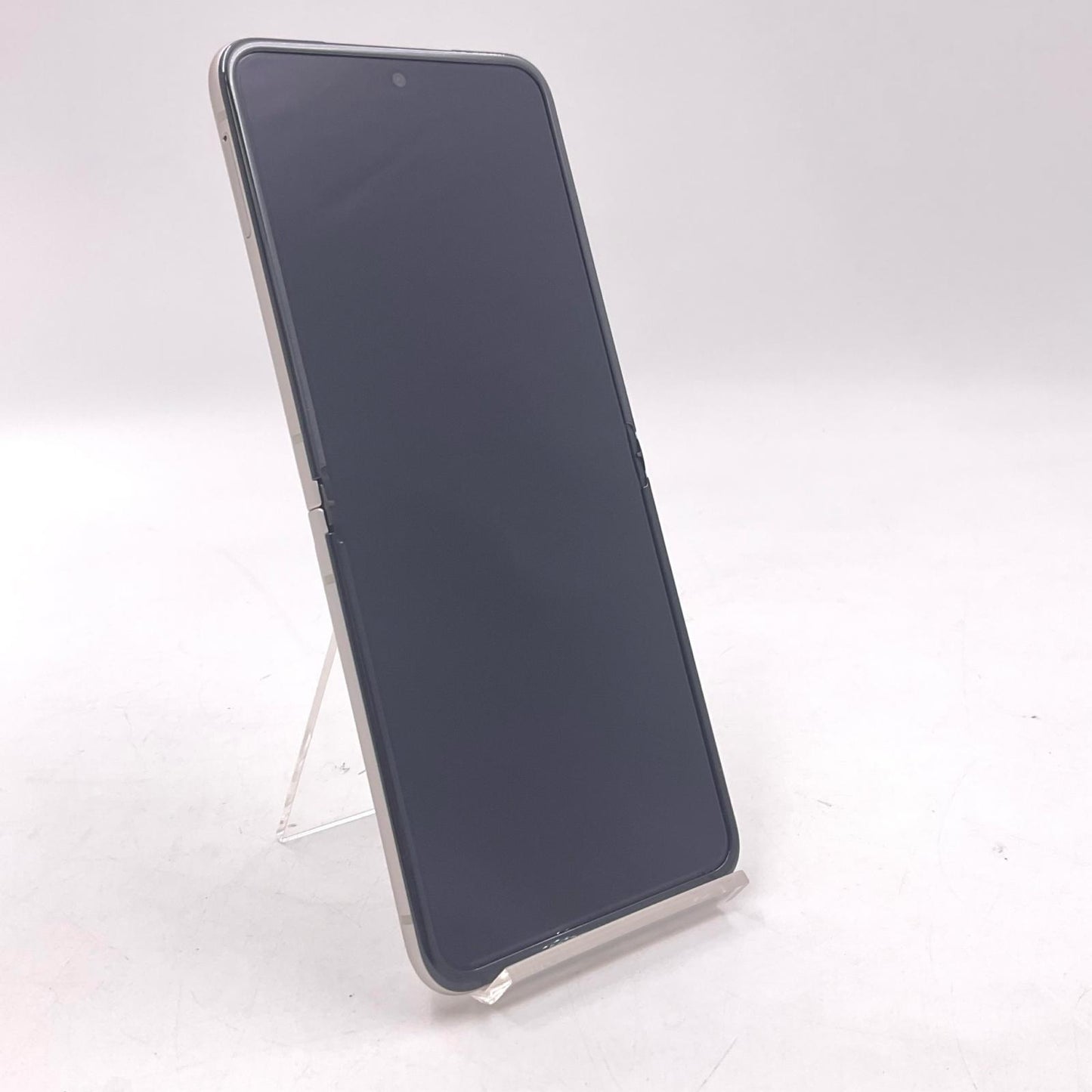 【全額返金保証】【最速発送】Motorola razr 40 256GB バニラクリーム SIMフリー XT2323-4 白ロム 超美品 動作確認済