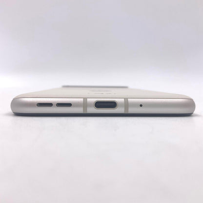 【全額返金保証】【最速発送】Motorola razr 40 256GB バニラクリーム SIMフリー XT2323-4 白ロム 超美品 動作確認済
