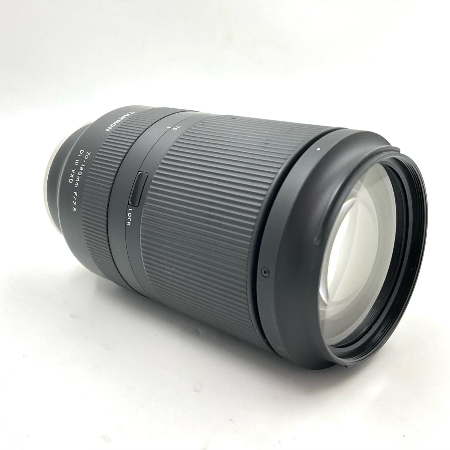 【全額返金保証】【最速発送】TAMRON 70-180mm F/2.8 Di III VXD (Model A056) 美品 動作確認済