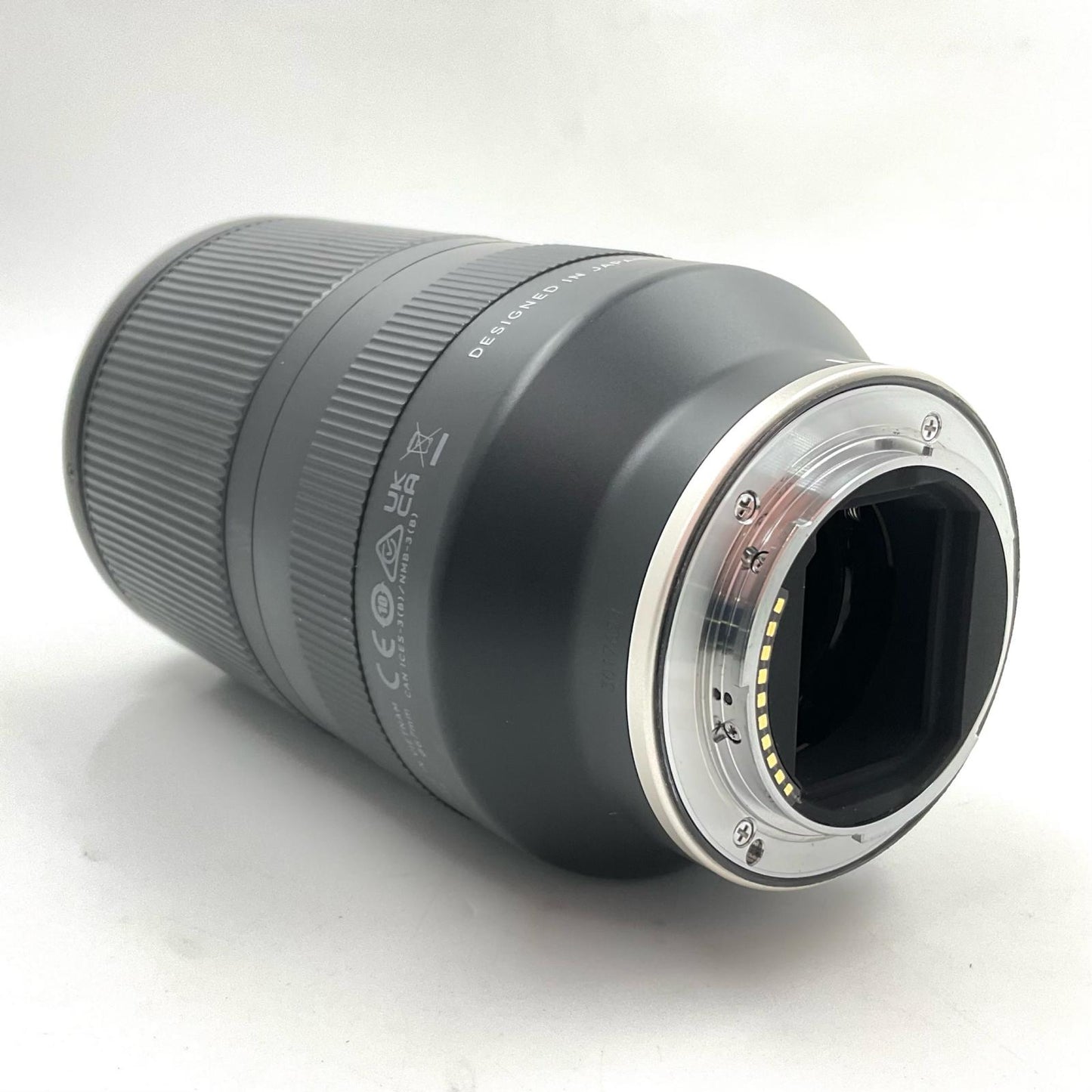 【全額返金保証】【最速発送】TAMRON 70-180mm F/2.8 Di III VXD (Model A056) 美品 動作確認済