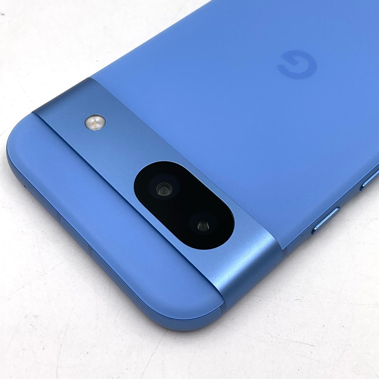【最速発送】 Google Pixel 8a 128GB ブルー系 docomo SIMフリー Pixel 8a 白ロム【難有】