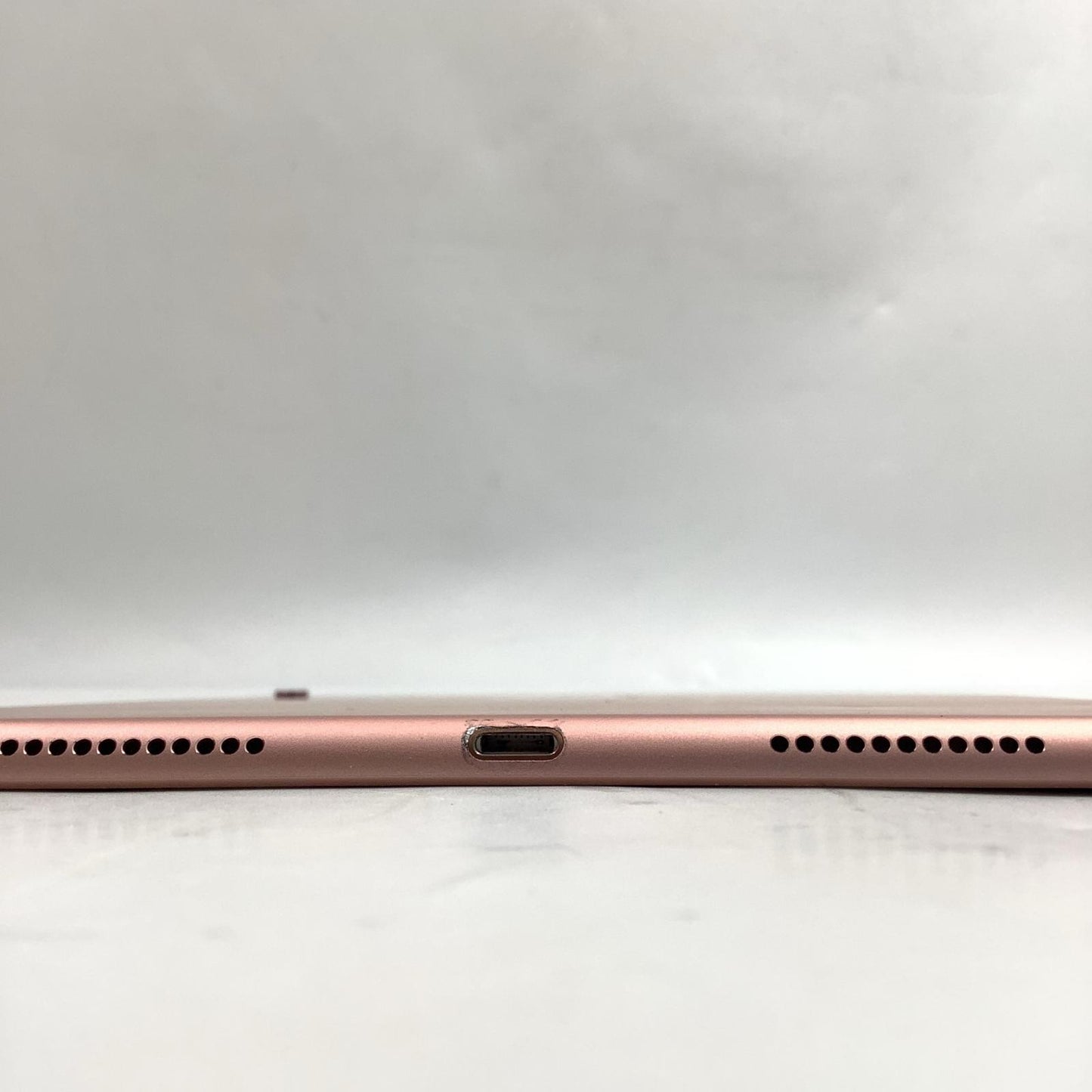 【最速発送】Apple iPad iPad Pro 10.5インチ Wi-Fi + Cellular 64GB Rose Gold softbank 白ロム【難有】