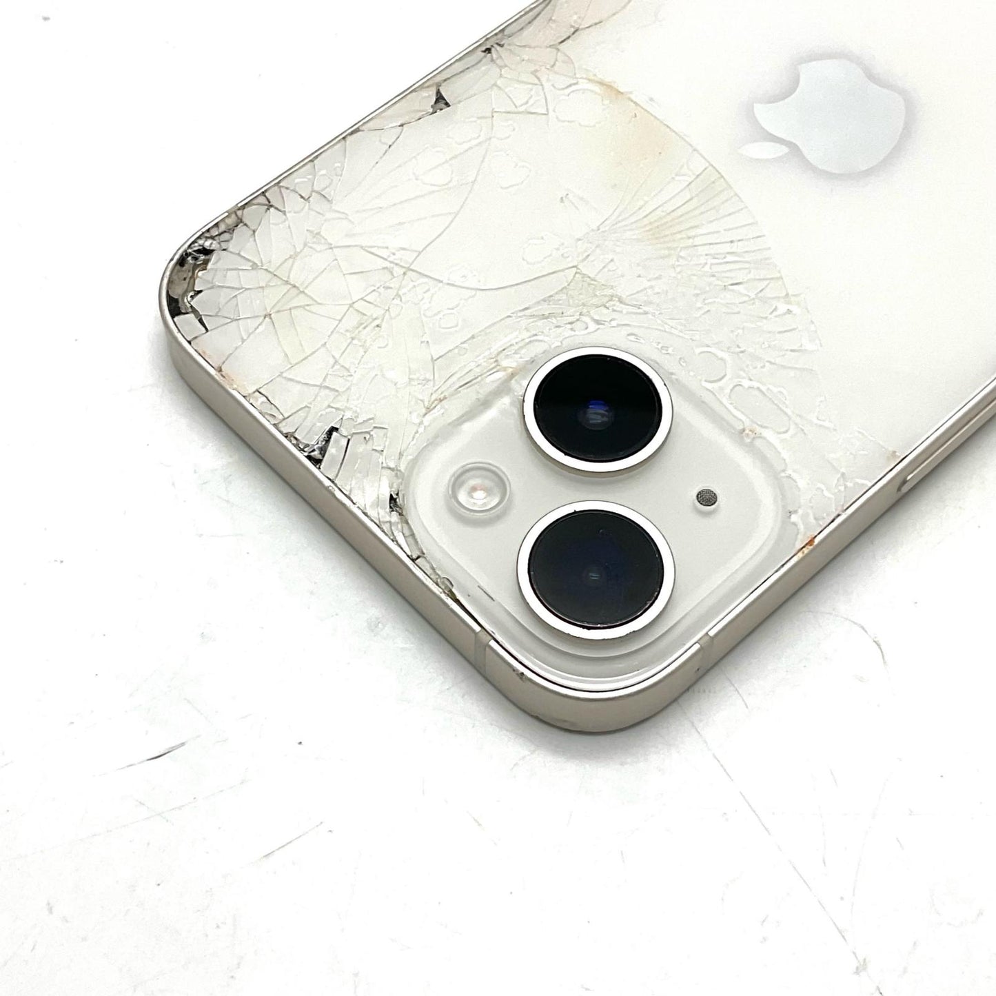【最速発送】Apple iPhone iPhone 14 128GB Starlight SIMフリー SIMフリー【難有】 76%