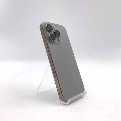 【最速発送】Apple iPhone iPhone 16 Pro 256GB Natural Titanium au SIMフリー【難有】 96%