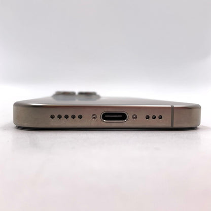 【最速発送】Apple iPhone iPhone 16 Pro 256GB Natural Titanium au SIMフリー【難有】 96%