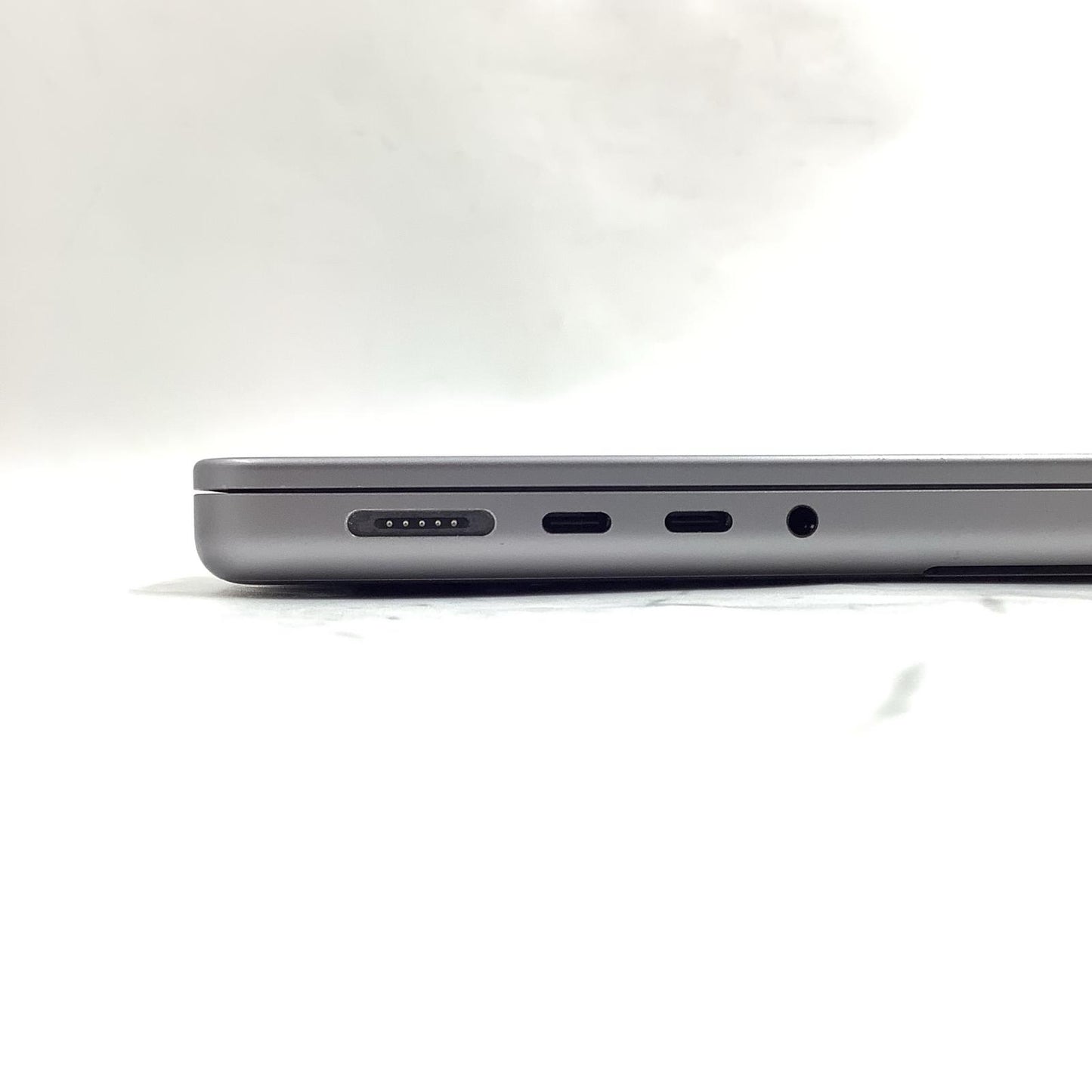【全額返金保証】【最速発送】Apple MacBook Pro 14インチ 2021 Apple M1 Pro 32GB 1TB 動作確認済