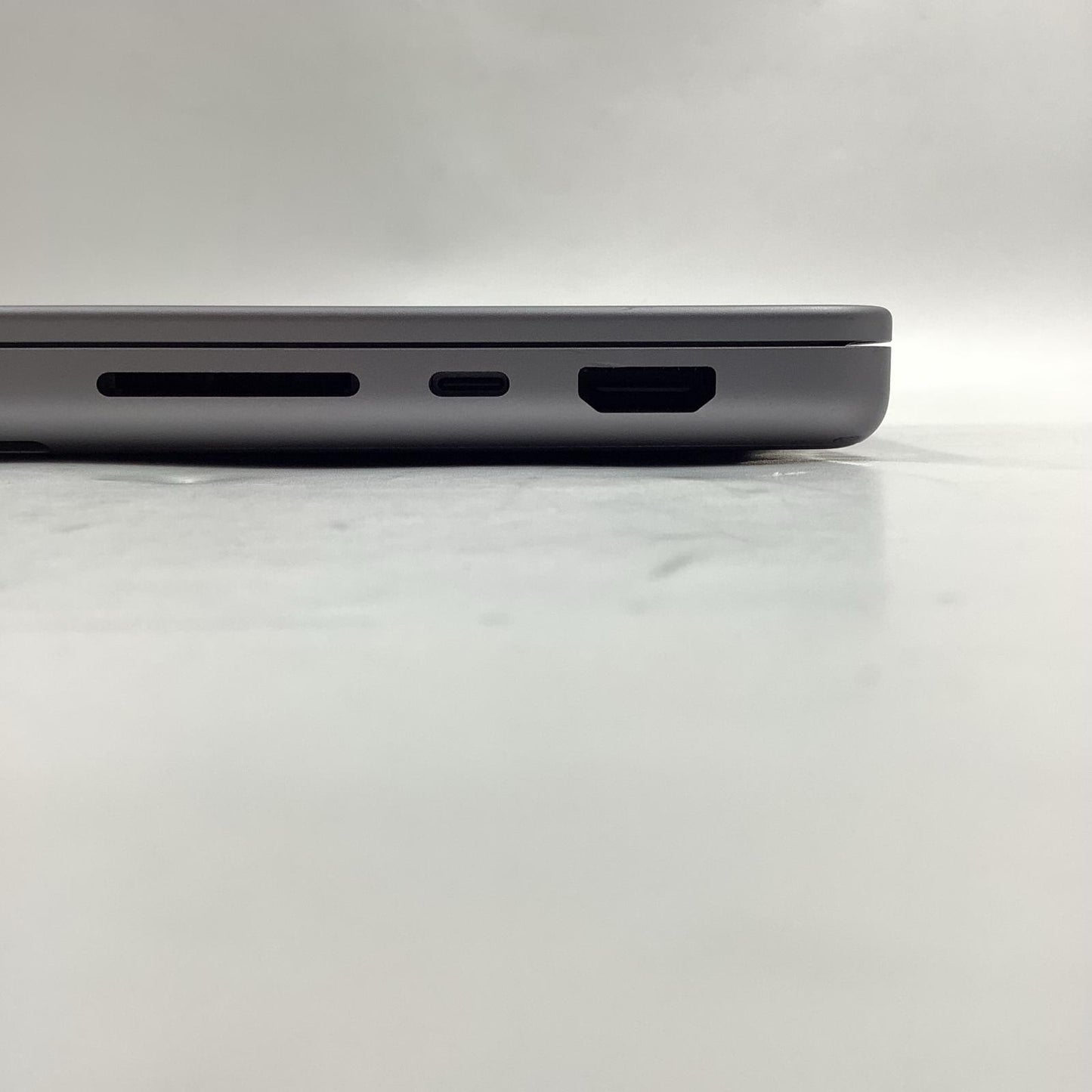 【全額返金保証】【最速発送】Apple MacBook Pro 14インチ 2021 Apple M1 Pro 32GB 1TB 動作確認済