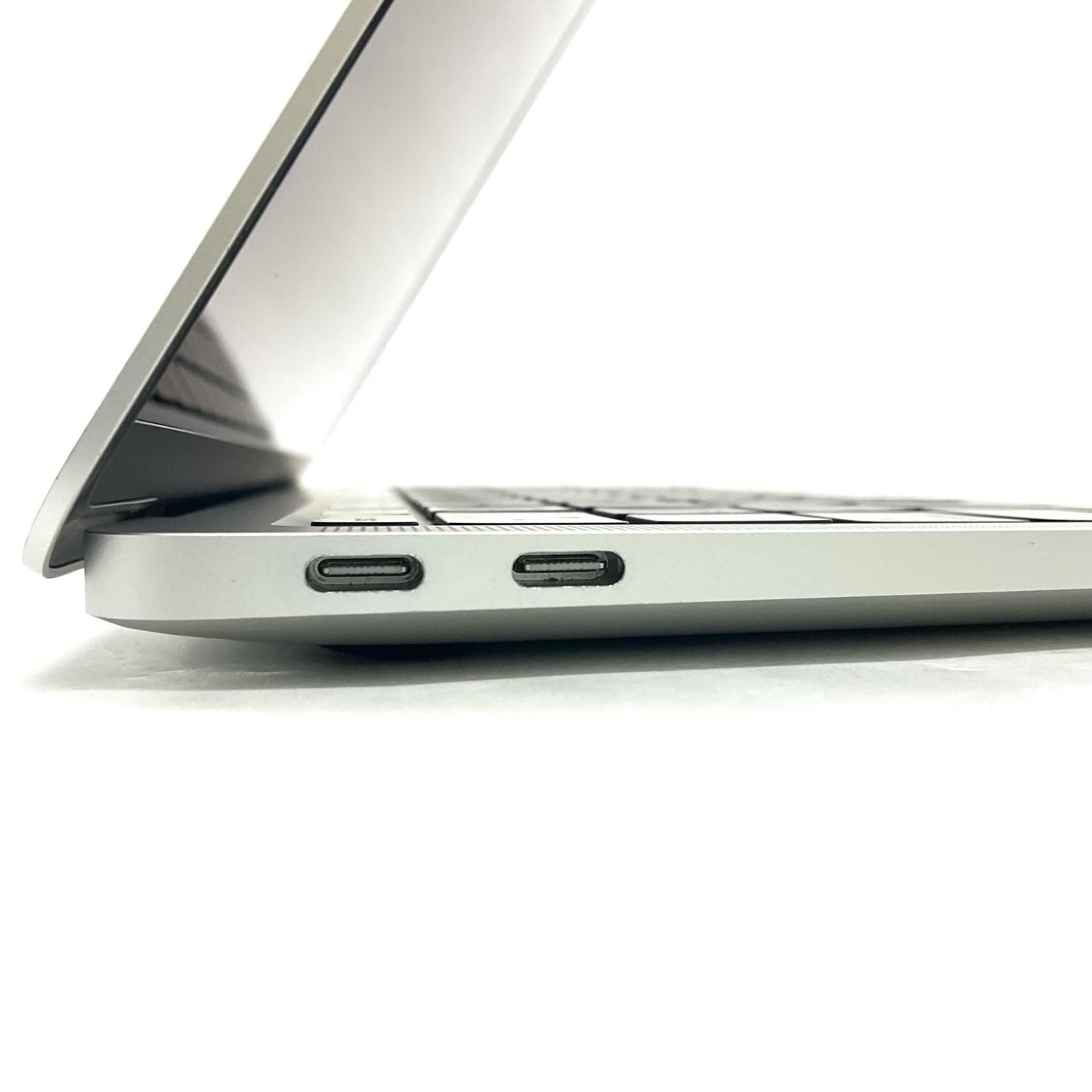 【全額返金保証】【最速発送】Apple MacBook Air 13インチ 2020 Apple M1 16GB 512GB シルバー 94% 美品 動作確認済