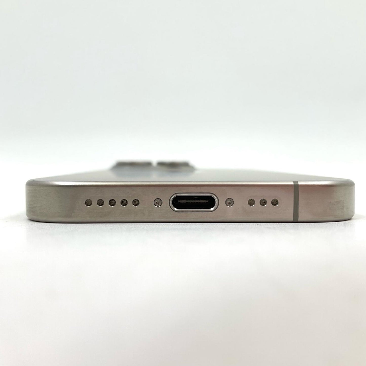 【全額返金保証】【最速発送】Apple iPhone iPhone 15 Pro 128GB ナチュラルチタニウム SIMフリー 美品 動作確認済 89%