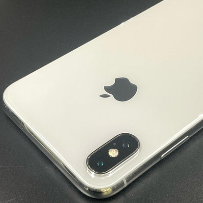 【最速発送】Apple iPhone iPhone X 64GB シルバー docomo 白ロム【難有】 88%